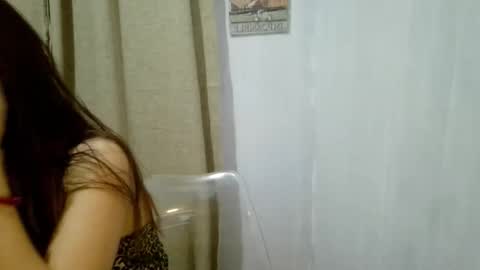 wangi_wangi online show from 15, 11, 2025