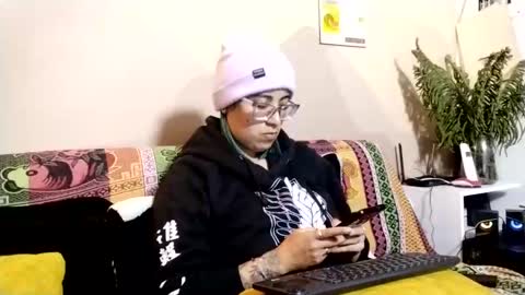 Waningrose  Lu online show from 27, 9, 2025