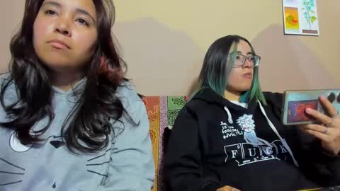 Waningrose  Lu online show from 28, 9, 2025