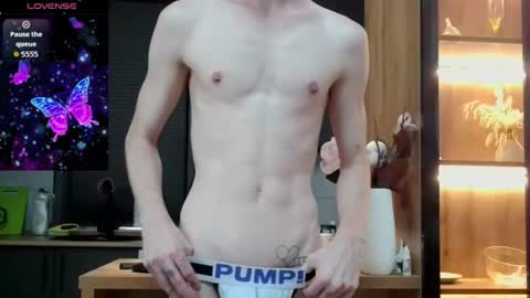 Snapshot of warmwhisp chatting on 8, 7, 2026 ZID online show from 8, 7, 2026