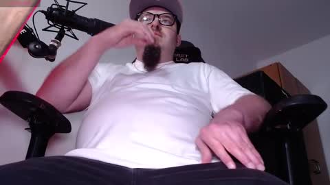 Snapshot of warno34 chatting on 23, 10, 2025 Warno online show from 23, 10, 2025