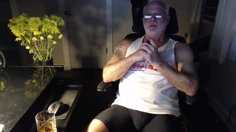 Snapshot of wasted_daze_ chatting on 3, 2, 2026 wasted_daze_ online show from 3, 2, 2026