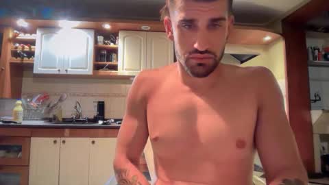 Snapshot of wat___sapbody chatting on 25, 2, 2026 wearetwo online show from 25, 2, 2026