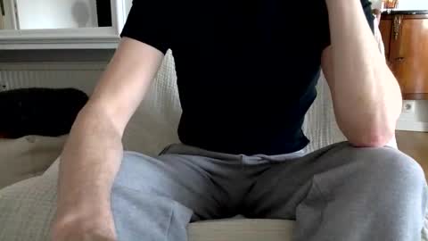 wave3210 online show from 14, 4, 2026