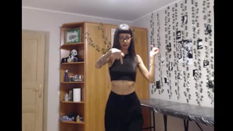 Mina online show from 17, 11, 2025