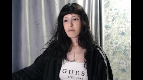 Snapshot of wavy_nights chatting on 27, 5, 2026 Mina online show from 27, 5, 2026