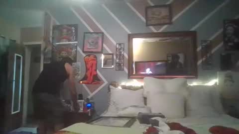 we_r_freaks online show from 25, 2, 2026