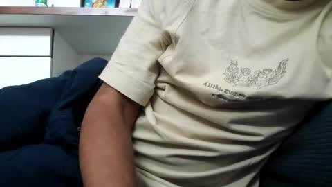 Snapshot of wearcondom chatting on 18, 11, 2025 sexyguy online show from 18, 11, 2025