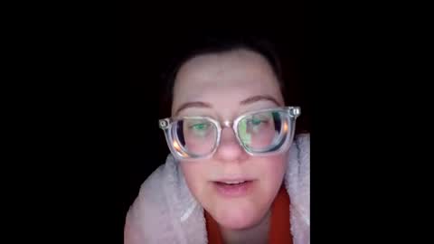 Marina online show from 3, 2, 2026