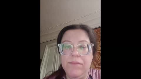 Snapshot of webgirl2 chatting on 20, 4, 2026 Marina online show from 20, 4, 2026