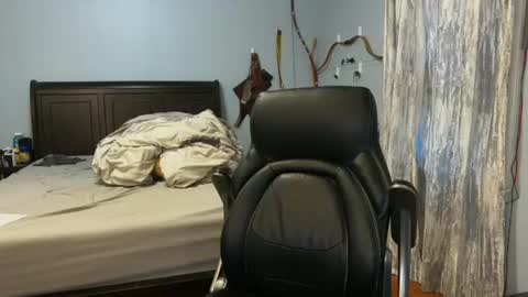Snapshot of webslingxxxx chatting on 1, 7, 2026 webslingxxxx online show from 1, 7, 2026