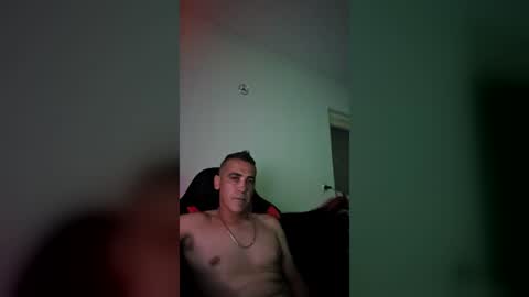 Snapshot of weedman1980 chatting on 14, 7, 2026 Weedman online show from 14, 7, 2026