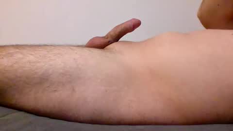 Snapshot of weisteselbst chatting on 5, 1, 2025 weisteselbst online show from 5, 1, 2025