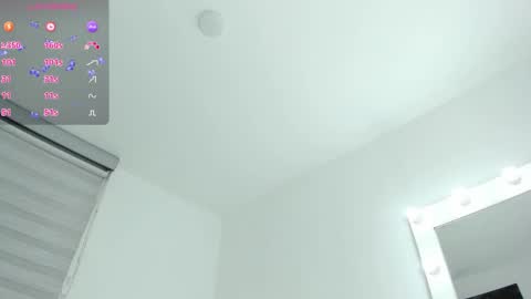 Snapshot of wen95_ chatting on 22, 11, 2025 Wen online show from 22, 11, 2025