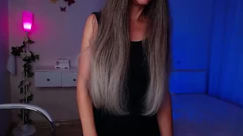 Wendi Foster online show from 24, 10, 2025