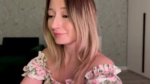 Daisy    online show from 7, 11, 2025