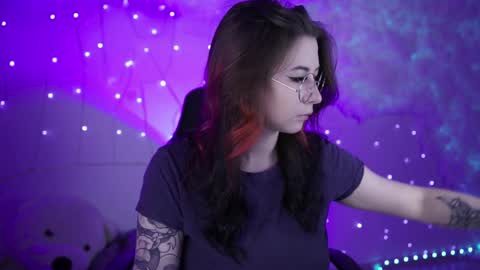 little girl who is always rightLisa online show from 10, 1, 2025