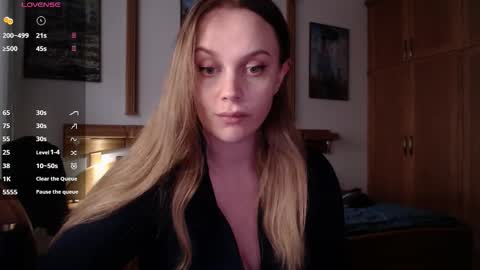 Lana online show from 14, 10, 2025