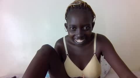 wet_pussy2025 online show from 28, 11, 2025