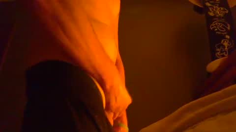 Snapshot of wetduck77777 chatting on 11, 9, 2025 wetduck77777 online show from 11, 9, 2025