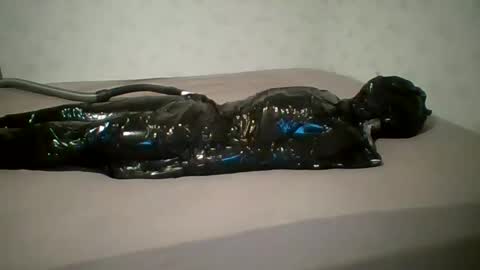 wetnbound online show from 17, 12, 2025