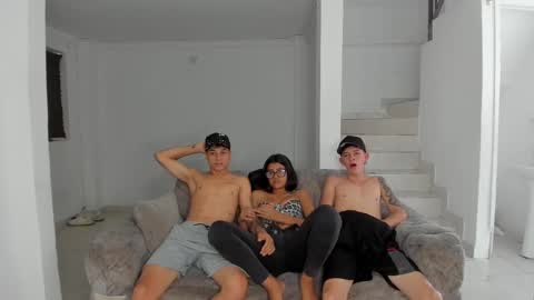 --New girls--TamyDark hair girl--Aitana--Mathiasglasses boy--Peter online show from 13, 9, 2025