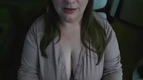 Snapshot of wetwordsonly chatting on 29, 4, 2026 WetWordsOnly online show from 29, 4, 2026