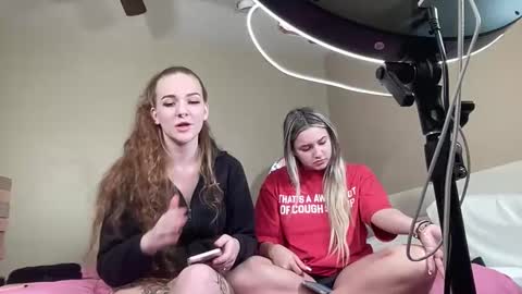 Snapshot of wh0remoanal chatting on 16, 12, 2025 Madasyn Rose online show from 16, 12, 2025