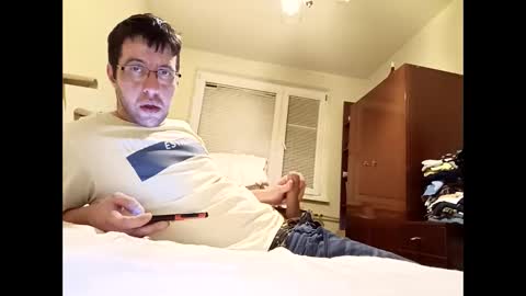 Snapshot of whatwouldyouliketosee chatting on 1, 1, 2025 stoffy online show from 1, 1, 2025