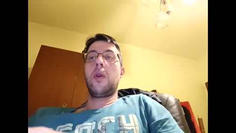 Snapshot of whatwouldyouliketosee chatting on 13, 2, 2025 stoffy online show from 13, 2, 2025