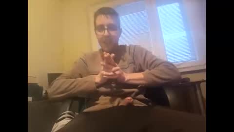 Snapshot of whatwouldyouliketosee chatting on 25, 11, 2025 stoffy online show from 25, 11, 2025