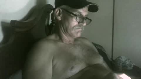 Snapshot of wheenidude chatting on 9, 5, 2026 wheenidude online show from 9, 5, 2026