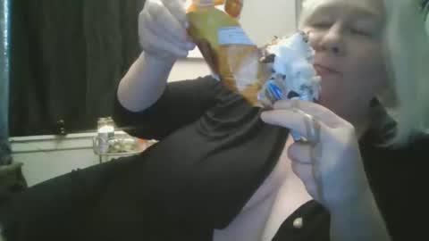 whipsnap19 online show from 22, 3, 2026