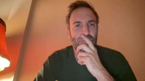 Snapshot of whiskylovexxx chatting on 1, 10, 2025 WhiskyLove online show from 1, 10, 2025