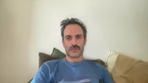 Snapshot of whiskylovexxx chatting on 13, 10, 2025 WhiskyLove online show from 13, 10, 2025