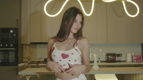 Naomi online show from 28, 10, 2025