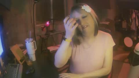 Whisper online show from 25, 1, 2025