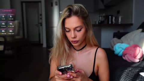 Kate  online show from 10, 2, 2025