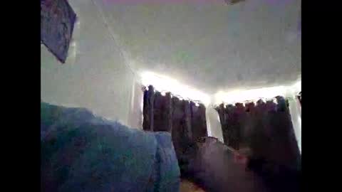 whiteboi9284 online show from 12, 4, 2026