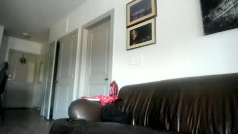 Snapshot of whitechocalate91 chatting on 31, 7, 2026 just str8 stud nut 1000 online show from 31, 7, 2026