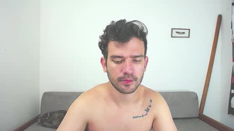 Dylan white online show from 15, 12, 2024