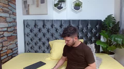 Dylan white online show from 7, 2, 2025