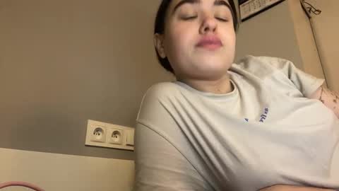 Snapshot of whitesun18 chatting on 23, 11, 2025 Eve online show from 23, 11, 2025