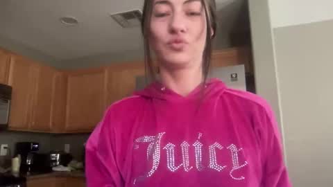 Snapshot of whitneyoc chatting on 17, 3, 2026 iamwhitneyoc online show from 17, 3, 2026