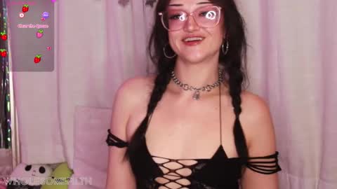 Zoe Grace online show from 27, 3, 2026