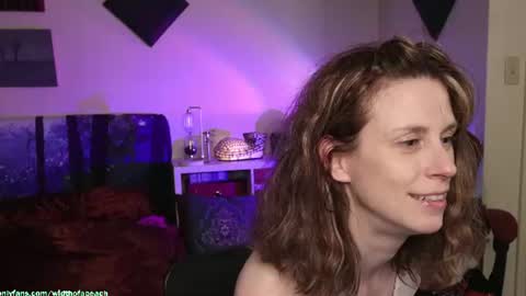 Snapshot of widthofapeach chatting on 10, 7, 2026 Gretchen Jimmy online show from 10, 7, 2026