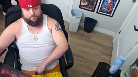 WiggaInAWifebeater online show from 10, 9, 2025