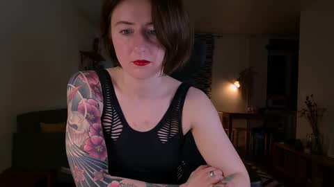 wild_peony online show from 13, 12, 2024