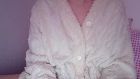 Snapshot of wild_seduction chatting on 27, 5, 2026 Ella online show from 27, 5, 2026
