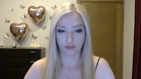 Snapshot of wild_silk_desire chatting on 10, 7, 2026 Alina online show from 10, 7, 2026